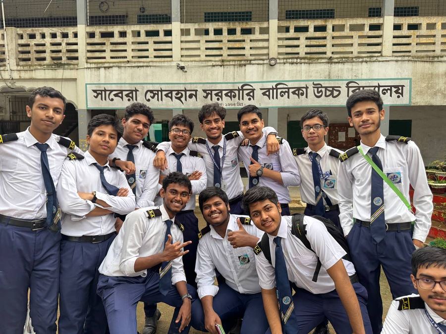 Siyamul Haque with school group